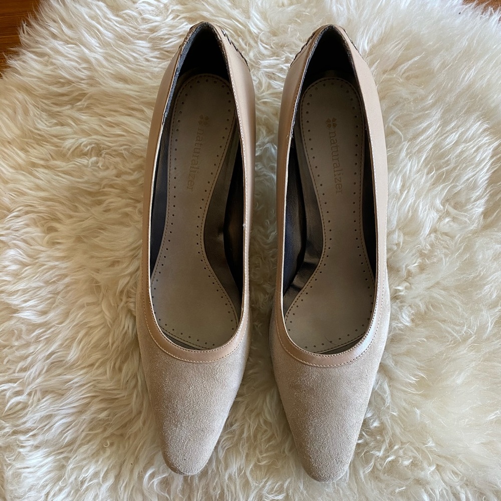 Naturalizer Suede and Leather Pumps Tan Size 7.5